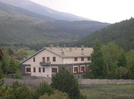 Residence Serra La Nave, hotel near Sciovia Piano dell'Omino - Piccolo Rifugio Platter, Ragalna