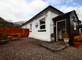 Leven and Linnhe Apartments, West Highland Way Holidays、キンロックリーバンのアパートメント