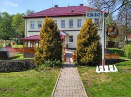 Penzion U Bernardýna: Tachov şehrinde bir otel