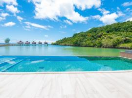 The Pristine Villas and Bungalows at Palau Pacific Resort, готель у Корорі
