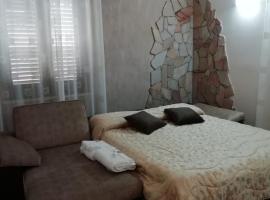 STONE HOUSE e Casa Vacanze Zia Rosina, жилье для отдыха в городе Montemaggiore Belsito