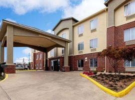 Comfort Inn & Suites and Suites Fredericksburg, hotel Fredericksburgben