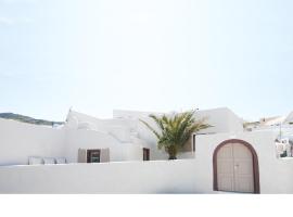 White Grape Suites, hotel en Oia