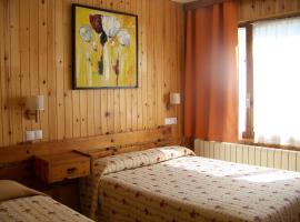 Hotel Prats, hotel in Ribes de Freser