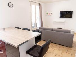 F2 cozy proche paris, aéroport CDG, ξενοδοχείο σε Clichy-sous-Bois