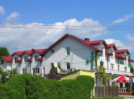 Hotel Pod Świerkiem, hotel v destinaci Busko-Zdrój