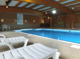 VVF Le Lioran Les Monts du Cantal, hotel a Saint-Jacques-des-Blats