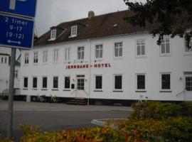 Jernbane Hotel, hotel v destinaci Holbaek