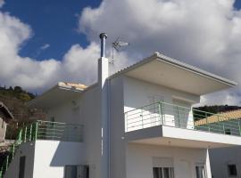 Alexia's house, vacation rental in Chortáta