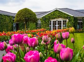 The Keadeen Hotel, hotell i Newbridge