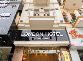 London Hotel, hotel u gradu Ha Long