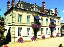 Henri IV, hotel v destinaci Coutras