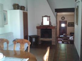 Casa Rural en un Paraje Natural, מלון בEnguera