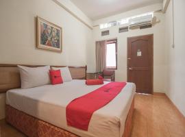 RedDoorz @ Buah Batu 3, hotel a Bandung