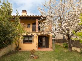 Casa Roure - Sistachrentals, hotel in Torroella de Montgrí