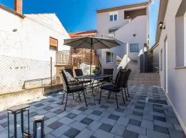 Apartments Mazijini Dvori