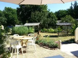 Acacias Hôtel Motel