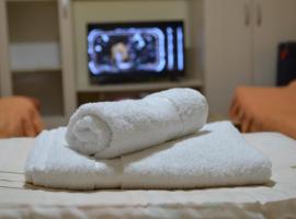 Dora Apartment，位于克拉多沃的酒店