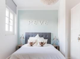 ルフレ スール ラ ロシュ アパートメンツ、コルマールのラグジュアリーホテル