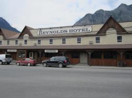 Reynolds Hotel, hotel Lillooetben