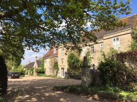 Marston Hall, Hotel in Grantham