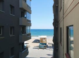 Casita del Bot, hotel u gradu Kalafelj