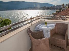 Apartments Mako, hotel i Herceg Novi