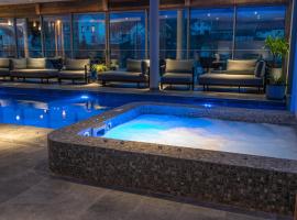 Hôtel Interlaken Lounge Bar & Spa, khách sạn có bồn tắm nóng ở Xonrupt-Longemer