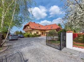 RYSIÓWKA pokoje gościnne, guest house in Modlniczka