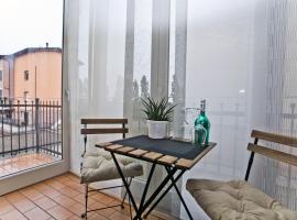 APPARTAMENTO ARIA - INTERO appartamento BILOCALE AD USO ESCLUSIVO - CON FATTURAZIONE, hotel i Bentivoglio