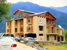 Green Village Resort, hotel v destinaci Neelam