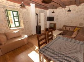 Rustic Stone House, hotel perto de Grad, Bar