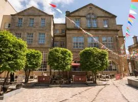 Leopold Hotel