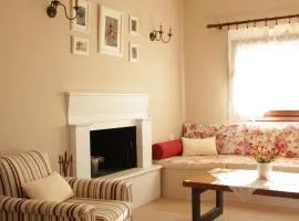 *Villa Pap-Live the Greek hospitality in a village*