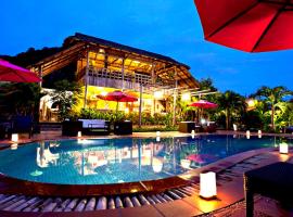 Raingsey Bungalow, hotel di Kep