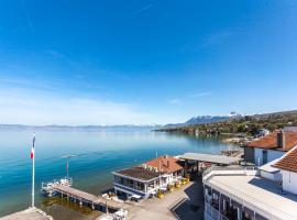 Hôtel De La Plage, beach hotel sa Amphion les Bains