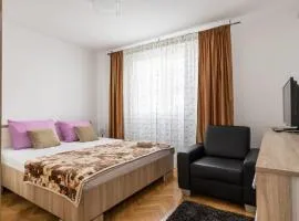 Deluxe Apartment Manuela With Balcony Top Center Split