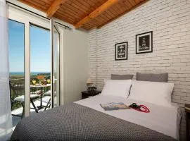 Stefanos House