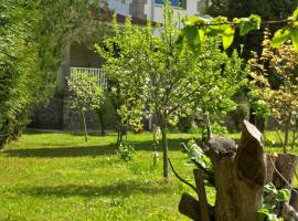 Albergue Pallanes, hotel in Tui