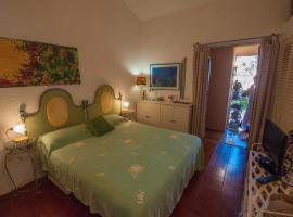 Villa B2 codice IUN Q1844, hotel v Palau