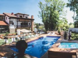 Hotel Cuevas - Adults Only, hotel with pools in Santillana del Mar