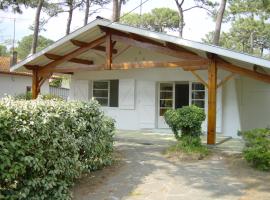 Villa Etche Xuria, holiday home in Biscarrosse-Plage