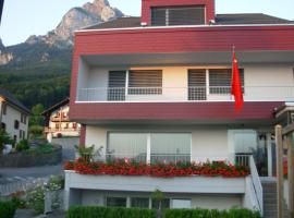 Studio Mythen, hotel near Rickenbach - Rotenfluebahn, Schwyz