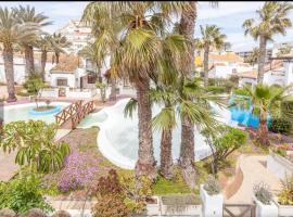 PRECIOSA CASITA JUNTO AL MAR, hótel í Roquetas de Mar