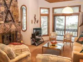 126 Ridgepoint Townhouse