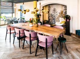 Boutique Hotel Charley's, hotell i Westkapelle