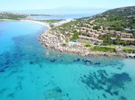 Club Esse Shardana, hotel a 4 stelle a Santa Teresa di Gallura