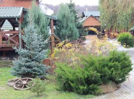 Берекавиця ПАНСЬКА ХАТА, Hotel in Zashkiv
