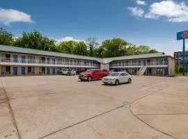 Motel 6-Attalla, AL