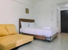 Best Location Studio Park View Condominium Apartment By Travelio